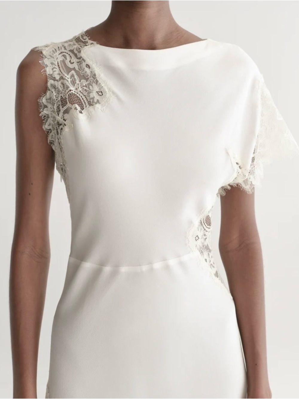 A.L.C | Alessia Textured Satin And Lace Maxi Dress Size: 2 - Picture 4 of 9